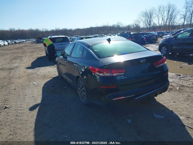 5XXGT4L31KG355781 KIA Optima Lx