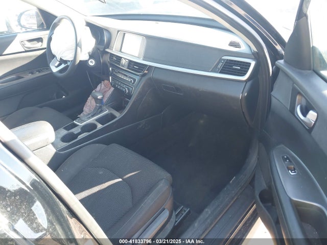5XXGT4L31KG355781 KIA Optima Lx