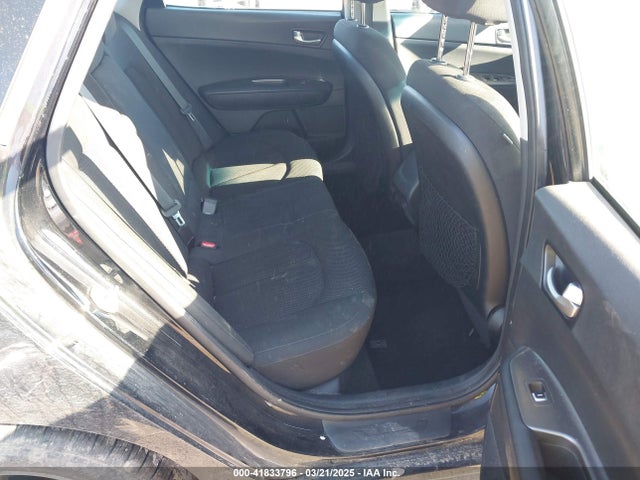 5XXGT4L31KG355781 KIA Optima Lx