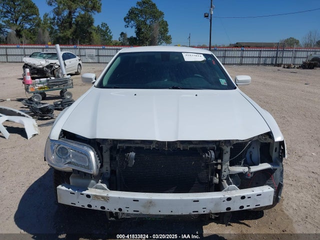 2C3CCAAG7GH313739 Chrysler 300 Limited