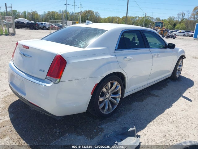 2C3CCAAG7GH313739 Chrysler 300 Limited