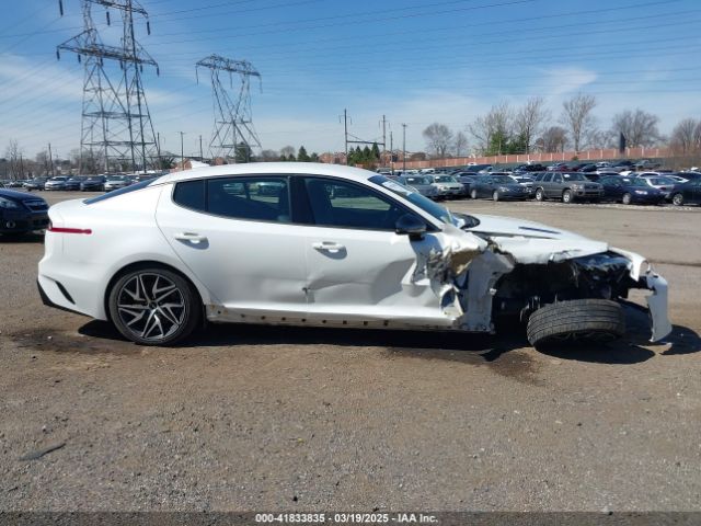 KNAE35LD9N6116078 KIA Stinger Gt-line