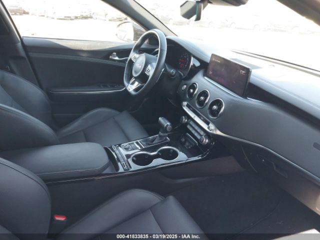 KNAE35LD9N6116078 KIA Stinger Gt-line