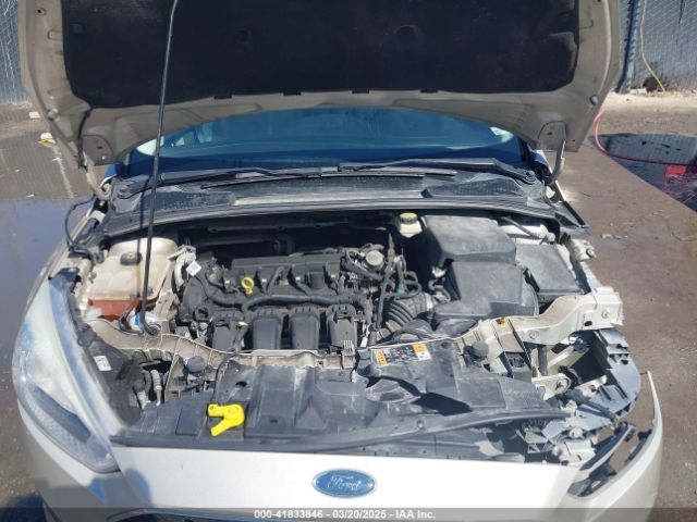 1FADP3F26HL262127 Ford FOCUS SE