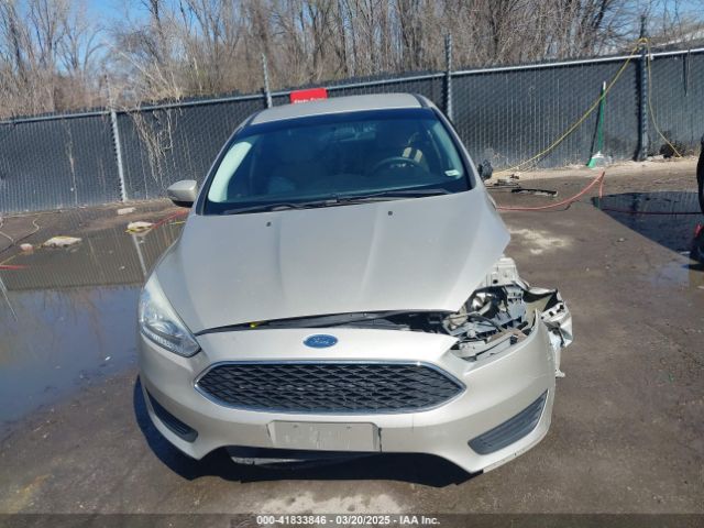 1FADP3F26HL262127 Ford FOCUS SE