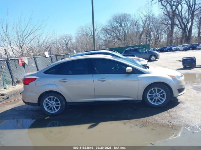 1FADP3F26HL262127 Ford FOCUS SE