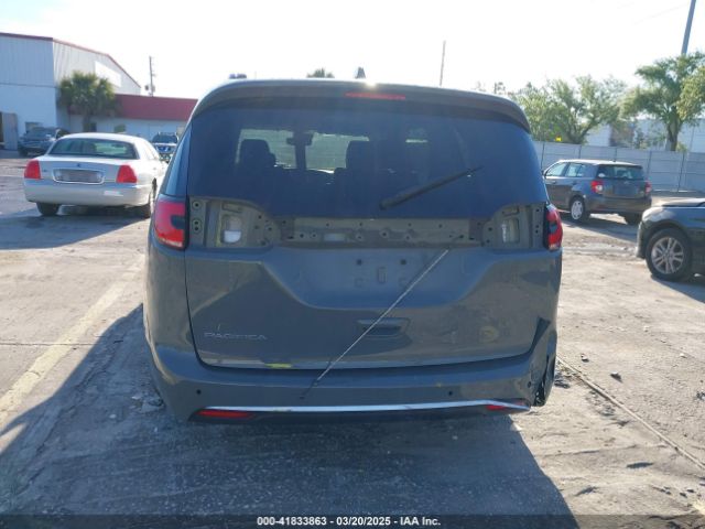 2C4RC1BG9NR157831 Chrysler Pacifica Touring L