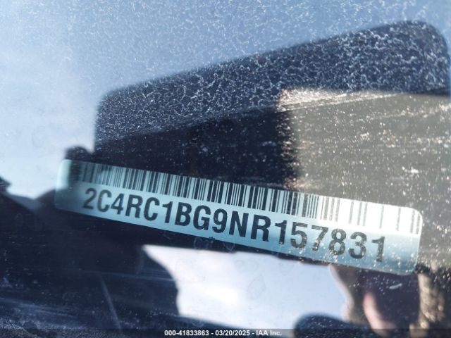 2C4RC1BG9NR157831 Chrysler Pacifica Touring L