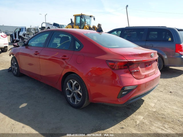 3KPF24AD9KE126087 KIA Forte Lxs