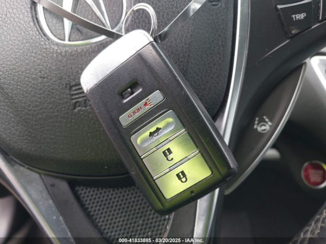 19UUB1F54FA022835 Acura TLX TECH
