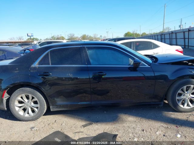 2C3CCAAGXGH261376 Chrysler 300 Limited