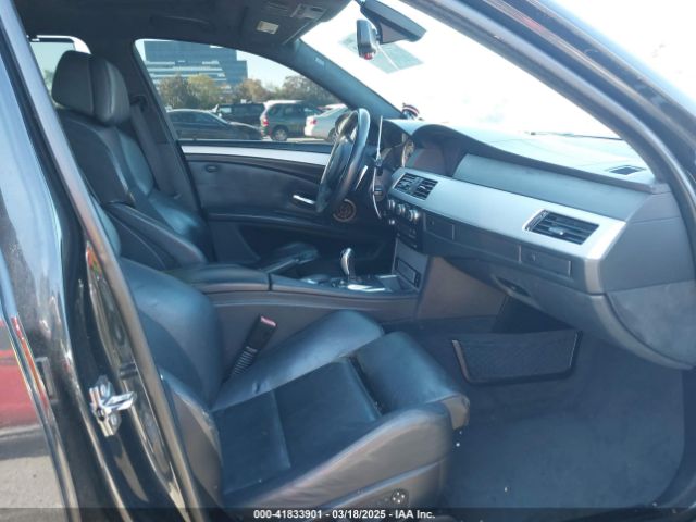 2008 BMW M5 WBSNB93508CX10045 Photo 4
