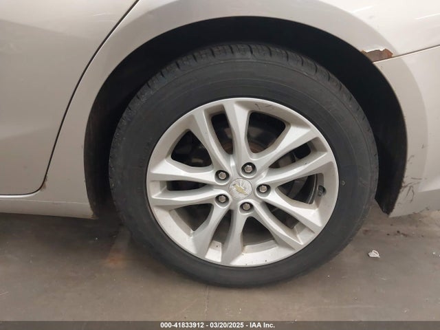 1G1ZE5ST1GF221569 Chevrolet MALIBU 1LT