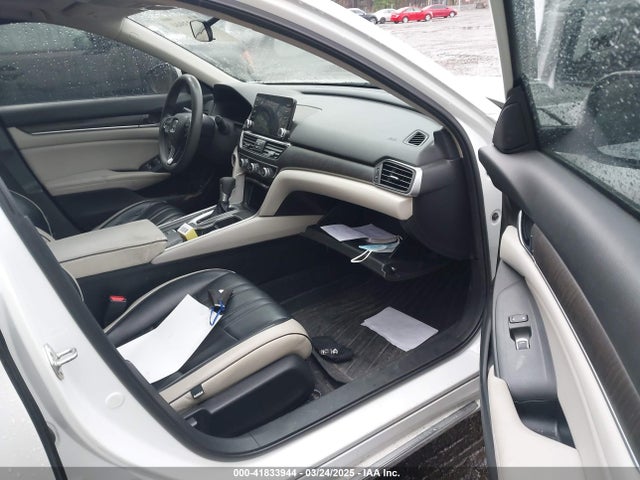 1HGCV1F42JA229226 Honda ACCORD EX