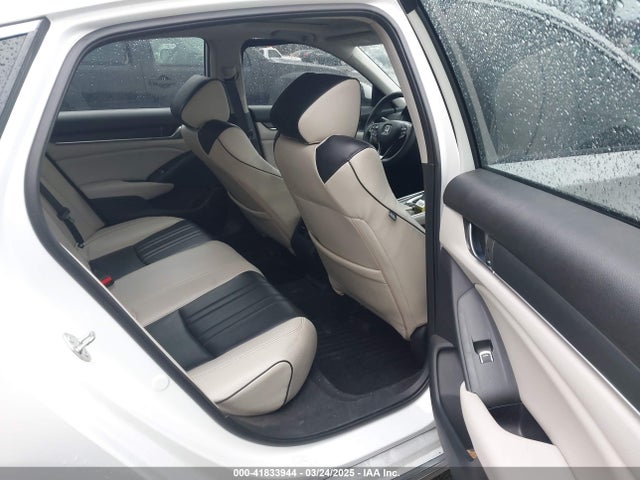 1HGCV1F42JA229226 Honda ACCORD EX