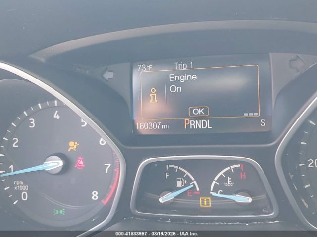 1FADP3K22GL355621 Ford FOCUS SE