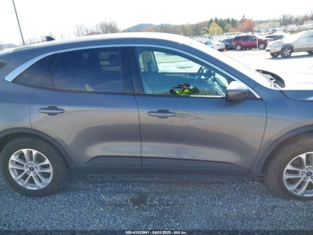 1FMCU9G67MUA99667 Ford ESCAPE SE