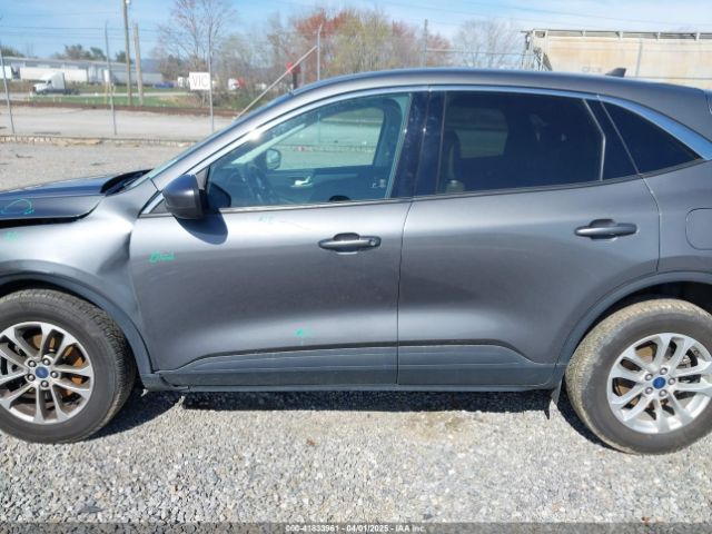 1FMCU9G67MUA99667 Ford ESCAPE SE