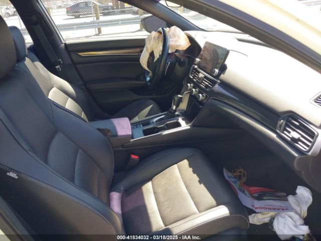 1HGCV1F30KA142661 Honda Accord Sport