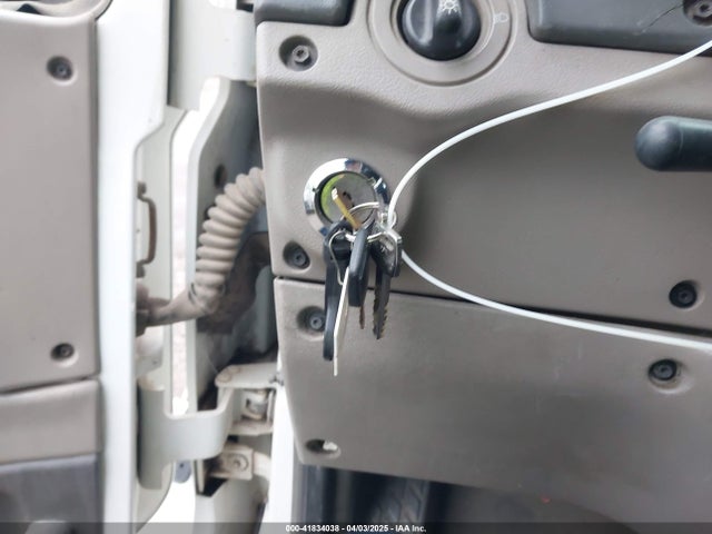 41834038 :رقم المزاد ، 2FZACGCS37AY51857 vin ، 2007 Sterling Truck Acterra مزاد بيع