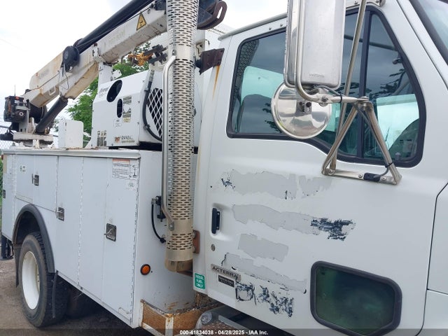 41834038 :رقم المزاد ، 2FZACGCS37AY51857 vin ، 2007 Sterling Truck Acterra مزاد بيع
