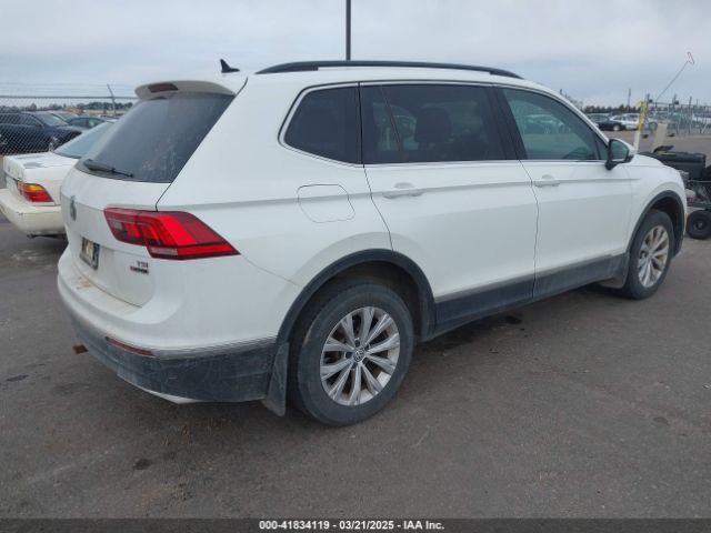 3VV2B7AXXJM179008 Volkswagen Tiguan 2.0t Se/2.0t Sel