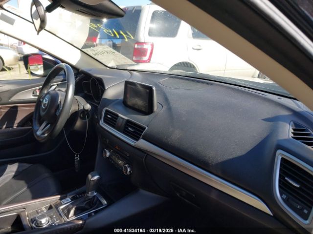 3MZBN1V34JM208669 Mazda Mazda3 Touring