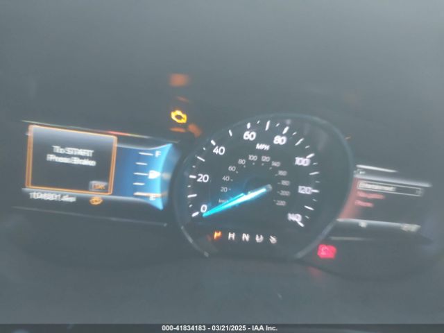 1FM5K7D83GGD33699 Ford EXPLORER XLT