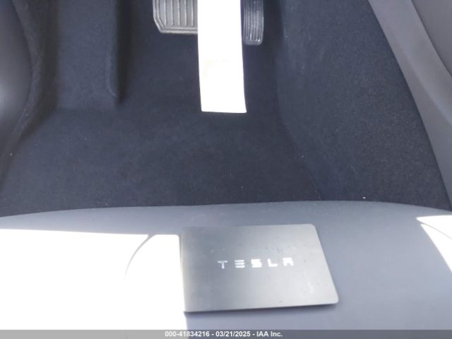 7SAYGDEE8RA262082 Tesla Model Y Long Range Dual Motor All-wheel Drive