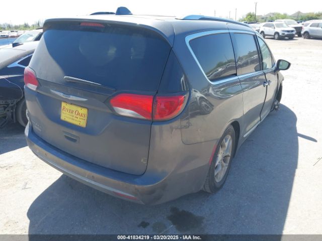 2C4RC1EG3LR164881 Chrysler Pacifica Touring L Plus