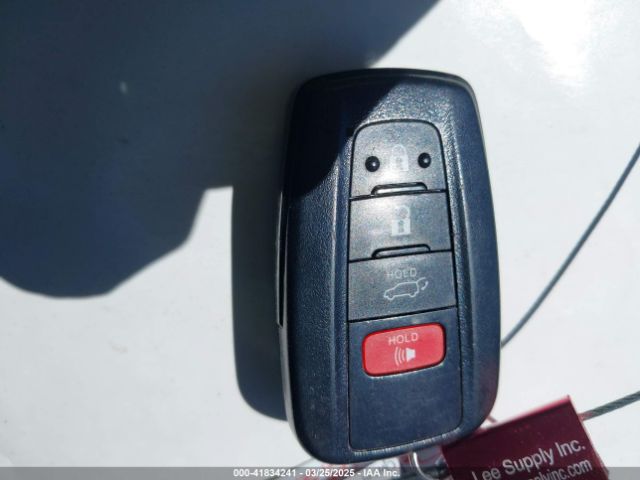2T3W1RFV2LW085857 Toyota Rav4 Xle