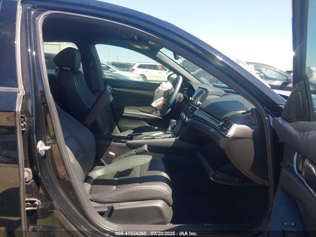 Продажа на аукционе авто 2019 Honda Accord Sport, vin: 1HGCV1F37KA158646, номер лота: 41834260