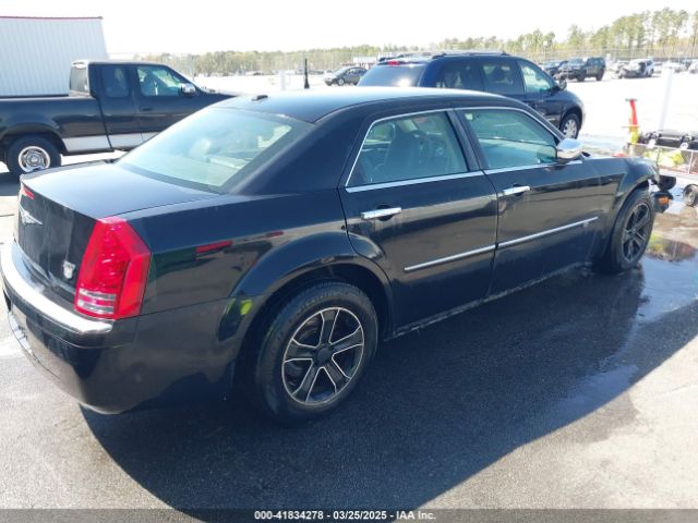 2009 CHRYSLER 300C 2C3KA63TX9H601038 Photo 3