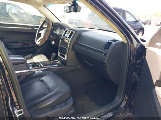 2009 CHRYSLER 300C 2C3KA63TX9H601038 Photo 4