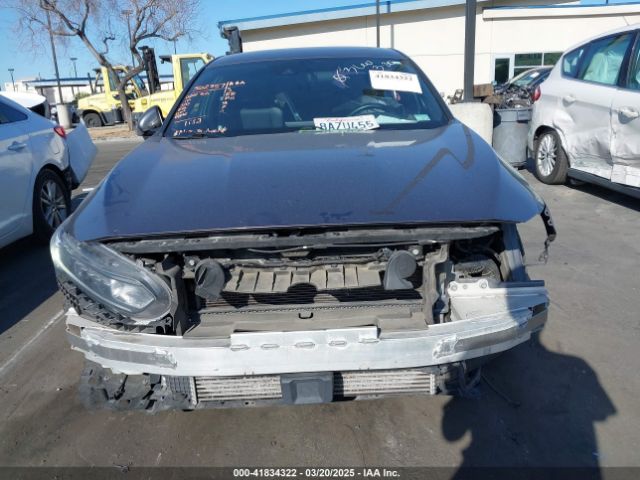 1HGCV1F33JA051673 Honda Accord Sport