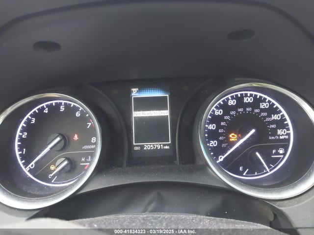 4T1B11HKXJU058172 Toyota CAMRY LE