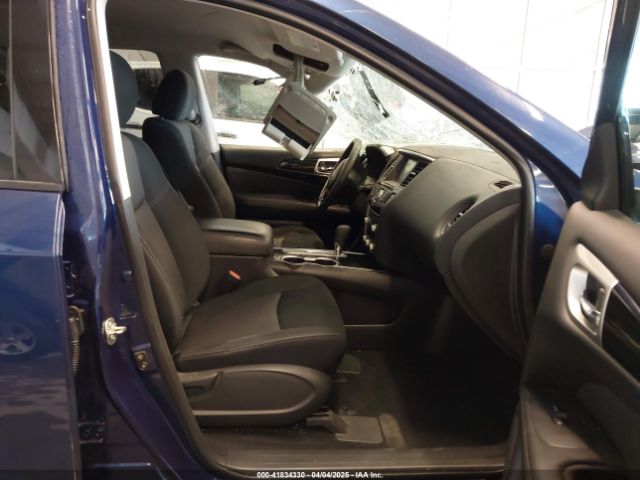 5N1DR2AN8LC632210 Nissan Pathfinder S 2wd