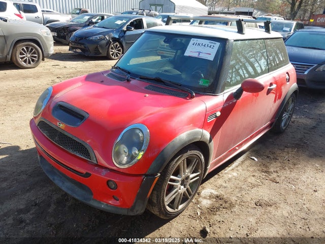 2006 MINI COOPER S WMWRE33566TL20722 Photo 1