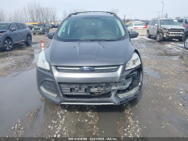 1FMCU9GX0EUA37649 Ford ESCAPE SE