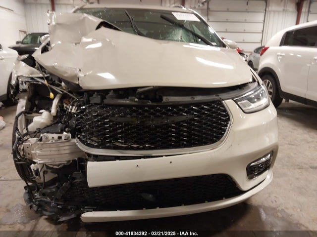 2C4RC1BG7MR531772 Chrysler Pacifica Touring L