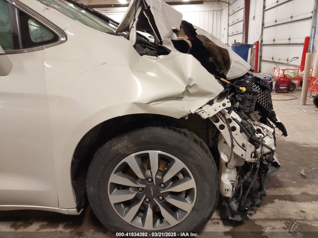 2C4RC1BG7MR531772 Chrysler Pacifica Touring L