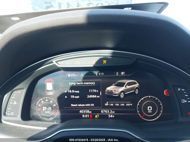 WA1LHAF77KD026200 Audi Q7 45 Premium