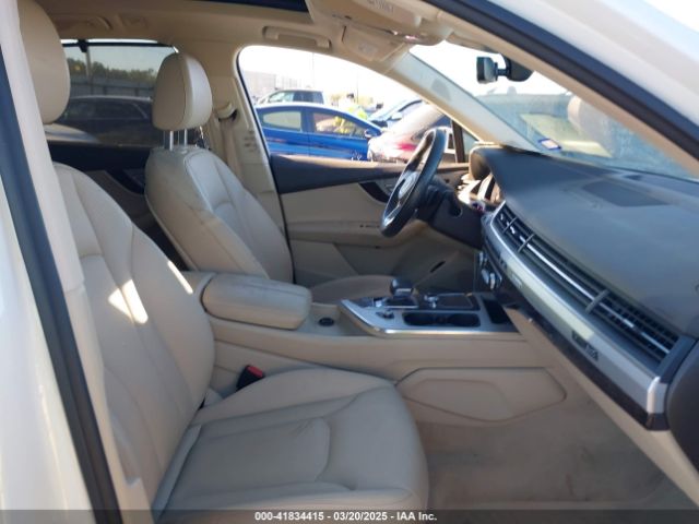 WA1LHAF77KD026200 Audi Q7 45 Premium
