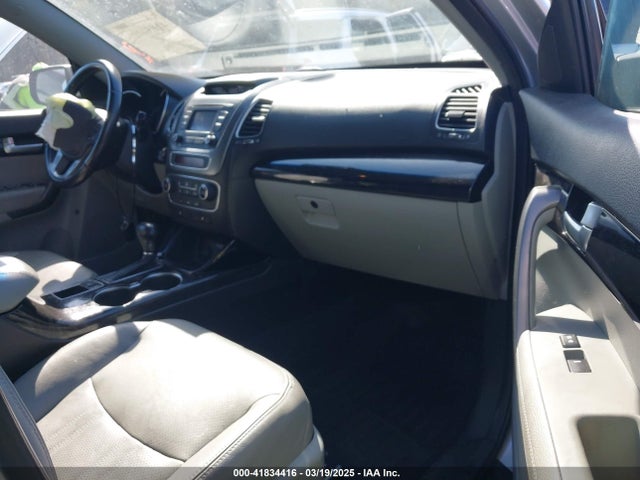 5XYKT3A69EG437937 KIA SORENTO LX