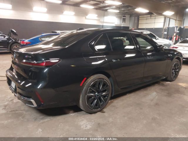 WBY83EH05RCP56428 BMW I7 M70