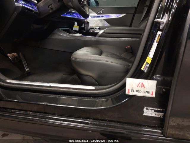 WBY83EH05RCP56428 BMW I7 M70