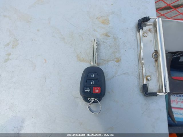 2T1BURHE5GC520003 Toyota Corolla S Plus