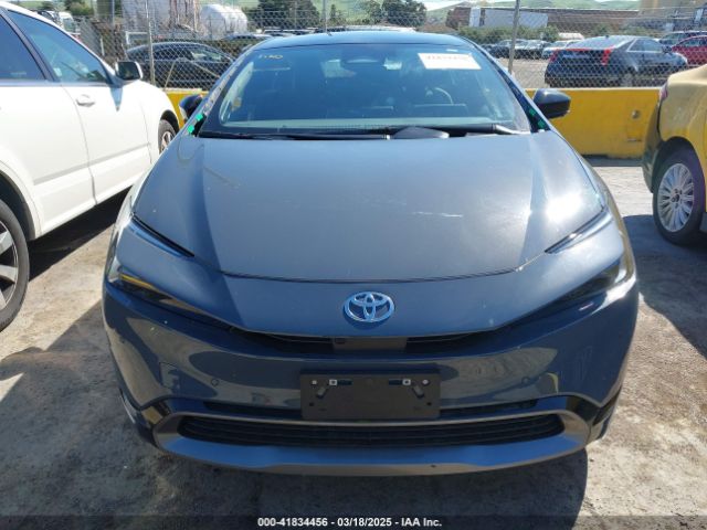 JTDACAAU4R3039009 Toyota Prius Limited