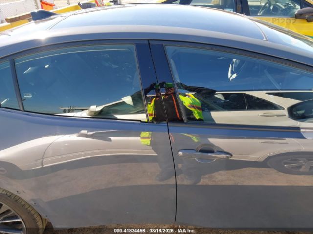 JTDACAAU4R3039009 Toyota Prius Limited