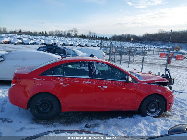 1G1PA5SH9E7320758 Chevrolet Cruze Ls Auto